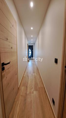 Maison
         5 pièces
        - 190 m² 827 000 € *