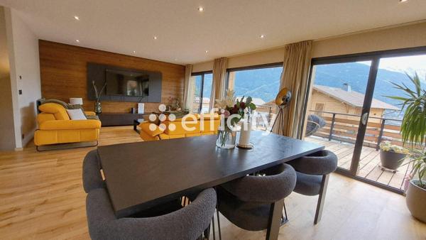 Maison
         5 pièces
        - 190 m² 827 000 € *