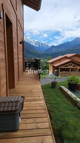 Maison
         5 pièces
        - 190 m² 827 000 € *