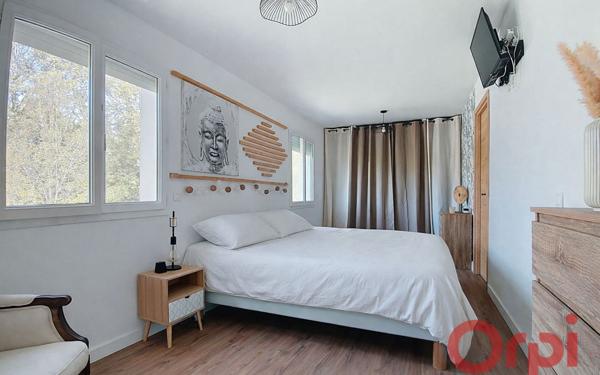 Maison à vendre    6 pièces •  Le Crès