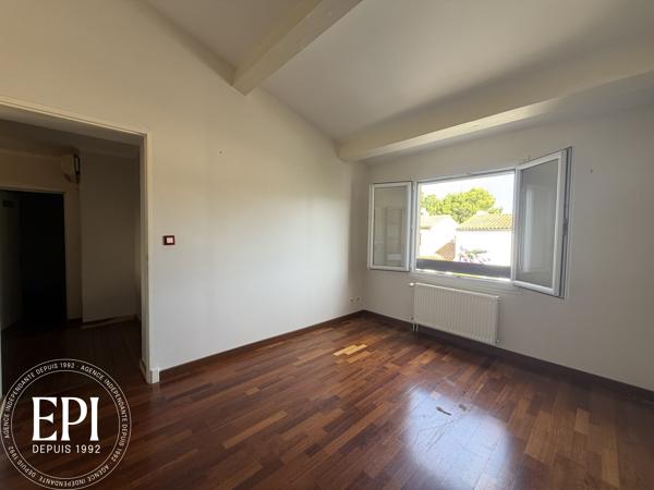 Maison familiale Type 5 – 120 m² habitables sur terrain de 295 m² avec piscine
