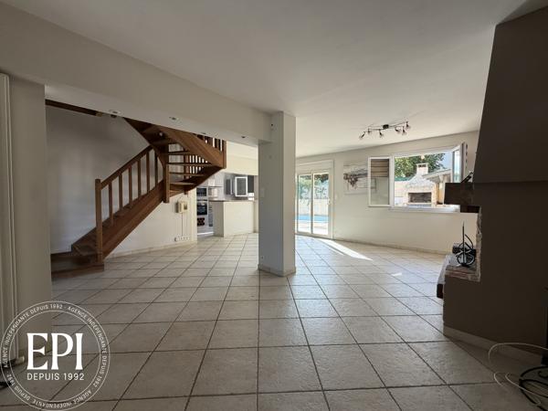 Maison familiale Type 5 – 120 m² habitables sur terrain de 295 m² avec piscine