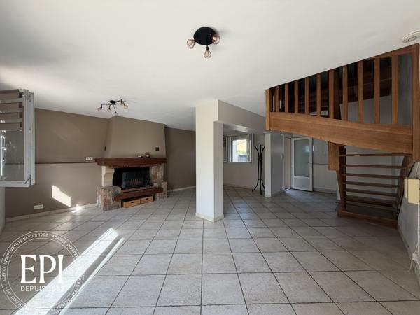 Maison familiale Type 5 – 120 m² habitables sur terrain de 295 m² avec piscine