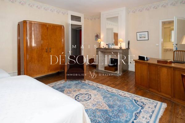 Vente confidentielle – Maison bourgeoise au cœur de La Rochelle