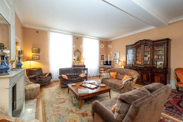 Vente confidentielle – Maison bourgeoise au cœur de La Rochelle