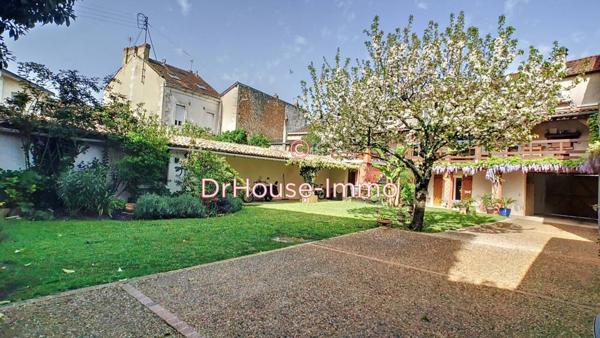 Maison à vendre 8 pièces de 286 m²