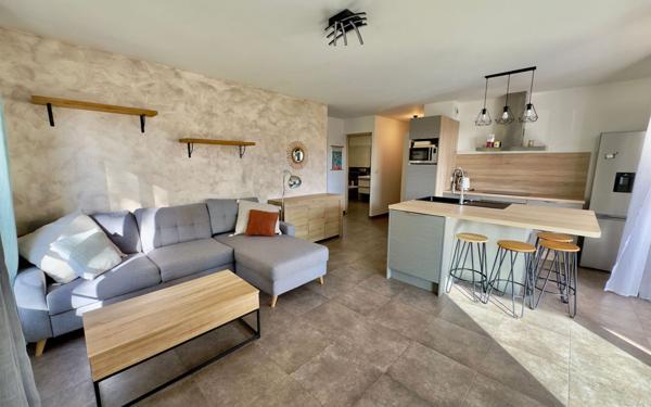 Appartement à vendre    2 pièces • 53,66 m2 Bastia