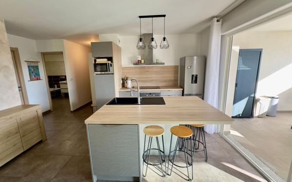 Appartement à vendre    2 pièces • 53,66 m2 Bastia