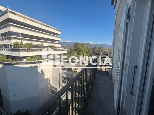 Location Appartement 2 pièces 47.53 m² - 9 rue Dominique Villars Grenoble 38000