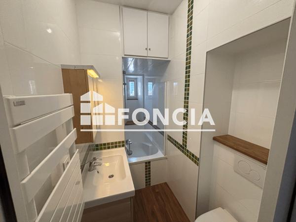Location Appartement 2 pièces 47.53 m² - 9 rue Dominique Villars Grenoble 38000