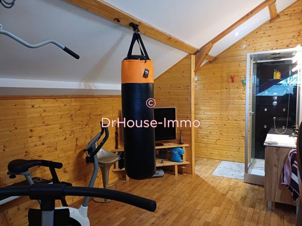 Maison à vendre 6 pièces de 220 m²