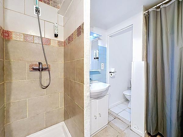 Appartement meublé 25 m² ? Intra-muros Avignon, proche Les Halles