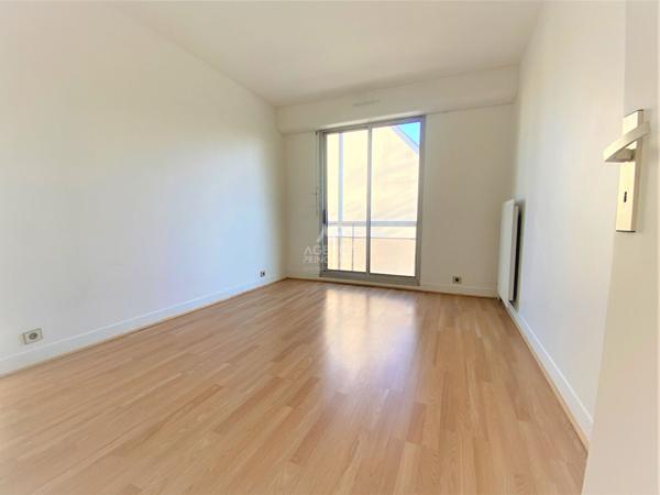 Appartement Nanterre proche place de la Boule 3 pièce(s) 84 m2 €399 000 ** - Référence 15063