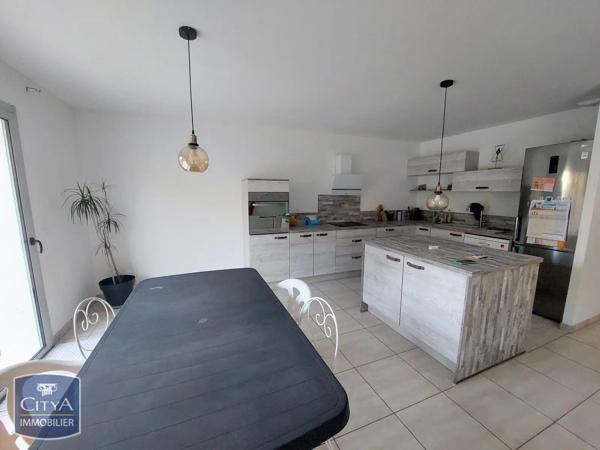 Maison à louer 4 pièces 89.59m² Clermont-l'Hérault (34800)
