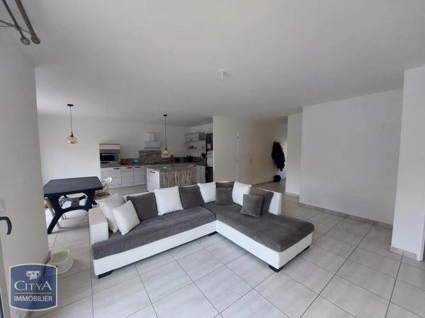 Maison à louer 4 pièces 89.59m² Clermont-l'Hérault (34800)