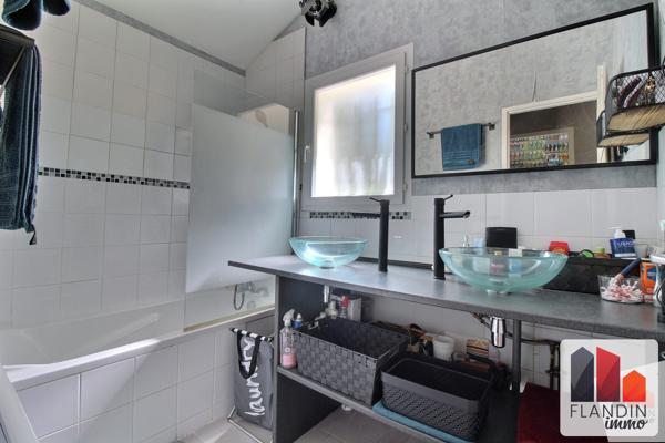 maison avec appartement et garage