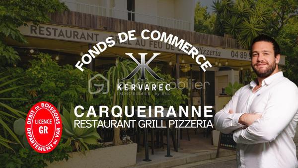 EXCLUSIVITE KERVAREC Immobilier by BSK _ Idéalement situé sur le port de Carqueiranne, dans un environnement recherché bénéficiant d'une belle fréquentation touristique et locale, ce fonds de commerce de restauration représente une excellente opportunité pour un professionnel souhaitant reprendre un établissement clé en main.

L'affaire est actuellement exploitée en pizzeria et grill au feu de bois dans une ambiance chaleureuse et authentique. Elle dispose d'une salle intérieure de 40 couverts ainsi que d'une agréable terrasse pouvant accueillir 28 couverts, agrémentée d'une superbe pergola recouverte de vigne vierge, offrant un cadre particulièrement apprécié aux beaux jours.

L'établissement bénéficie d'une grande cuisine professionnelle entièrement équipée avec tout le matériel nécessaire à l'exploitation : matériel en parfait état, zone de plonge, chambre froide, belle réserve de stockage et nombreux espaces de rangement. Aucun investissement n'est à prévoir, permettant une reprise immédiate de l'activité dans les meilleures conditions. Possibilité de transformer une partie de la cuisine en salle de restaurant supplémentaire.
Véritable atout de l'établissement, le four à bois et le grill au feu de bois sont ouverts sur la salle, offrant une animation naturelle et conviviale très appréciée de la clientèle. Cette configuration permet également d'envisager facilement le développement d'un concept autour des viandes ou poissons grillés au feu de bois, la cuisine devenant un véritable spectacle participant à l'expérience client.

Le chiffre d'affaires s'élève à environ 240 000 € HT. Actuellement exploité uniquement sur le service du soir, l'établissement présente un fort potentiel de développement grâce à l'ouverture du midi, permettant de capter une clientèle supplémentaire de plaisanciers, touristes, actifs et résidents locaux. Cette évolution offre de réelles perspectives de croissance du chiffre d'affaires.

Loyer : 1 900 € par mois (charges comprises)

Une affaire saine, parfaitement équipée et prête à travailler, bénéficiant d'un emplacement de qualité sur le port de Carqueiranne et offrant de belles possibilités d'évolution.

Une acquisition via reprise des parts sociales peut être envisagée, avec maintien du financement en cours. Cette solution permettant de réduire le montant de l'apport nécessaire à l'acquisition.
Pour toute information complémentaire concernant cette modalité d'acquisition, nous consulter.