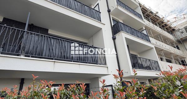 Location Studio meublé 29.8 m² - Noisy-le-grand 93160