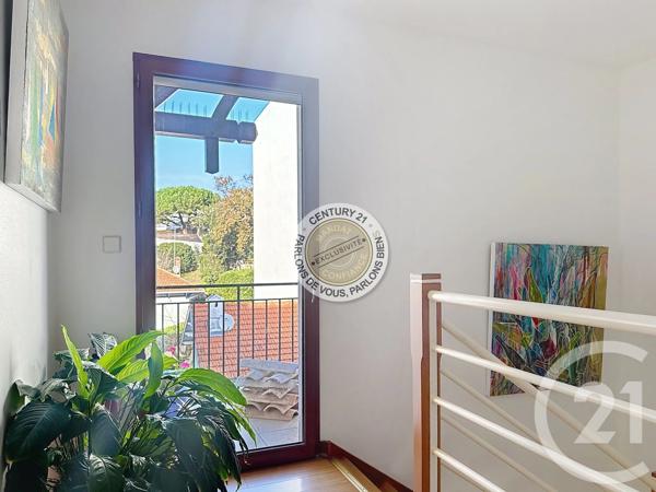Maison à vendre  7 pièces - 199,22 m 2   ARCACHON  - 33