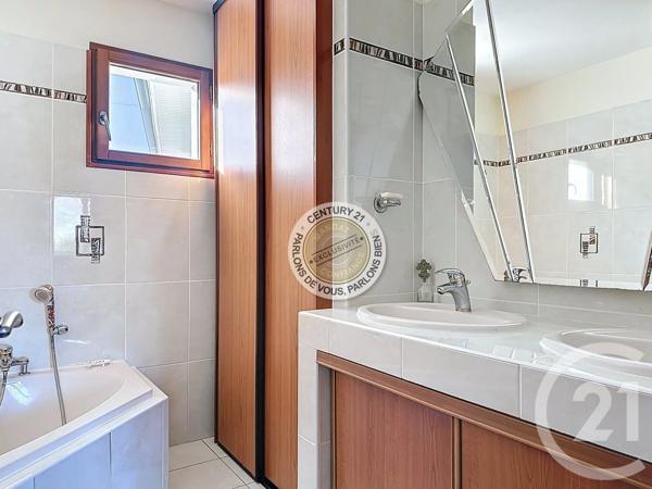 Maison à vendre  7 pièces - 199,22 m 2   ARCACHON  - 33