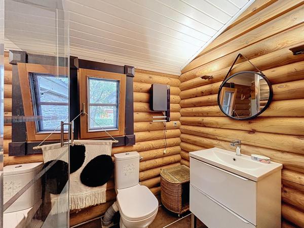 Maison bois 200 m² Gratentour – 3 ch + 1 T2