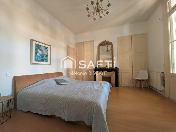 APPARTEMENT HAUSSMANNIEN 93M² VOLUMES D'EXCEPTION & CACHET FOU - NARBONNE CENTRE
