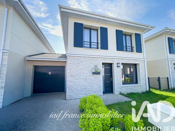 Maison à vendre 6 pièces 100 m² Élancourt