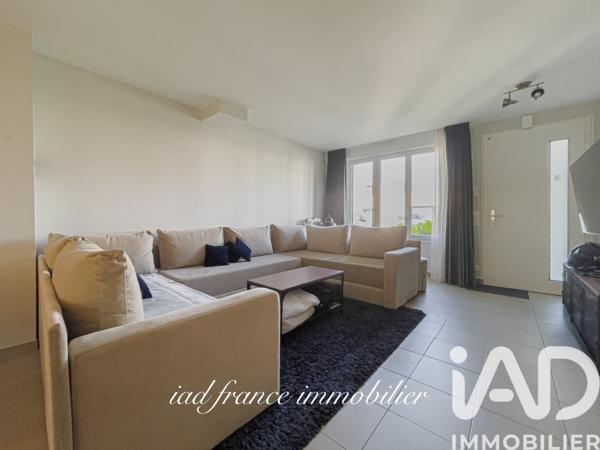 Maison à vendre 6 pièces 100 m² Élancourt