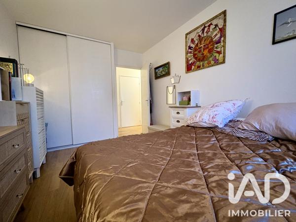 Appartement à vendre 3 pièces 69 m² Courbevoie