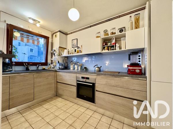 Appartement à vendre 3 pièces 69 m² Courbevoie
