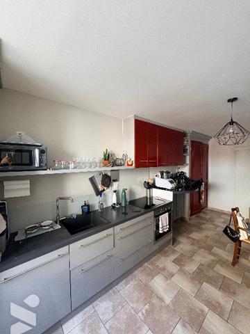 A SAISIR SUR POLIGNY - MAISON MITOYENNE AVEC TERRAIN