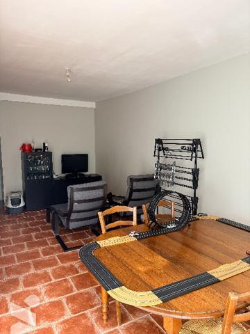 A SAISIR SUR POLIGNY - MAISON MITOYENNE AVEC TERRAIN