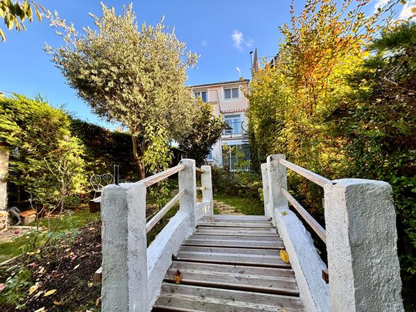 Maison familiale Mont Valérien