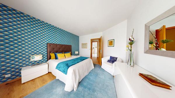 Maison 5 pièce(s) 230 m2