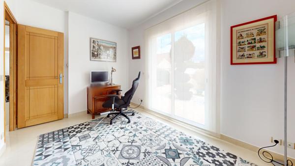 Maison 5 pièce(s) 230 m2