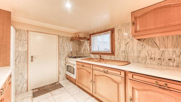 Maison Roissy En Brie 6 pièce(s) 130 m2