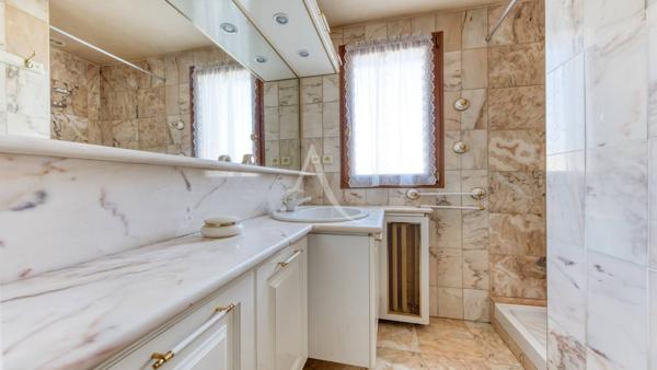 Maison Roissy En Brie 6 pièce(s) 130 m2