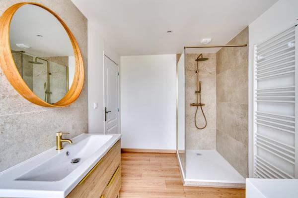 Maison à vendre 4 pièces  (38)