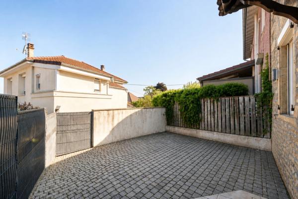 Maison à vendre 4 pièces  (38)