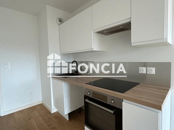 Location Appartement 2 pièces 42.7 m² - RESIDENCE LUMINESENS 3 - 62 RUE DE LONDRES PORTE A21 Lens 62300