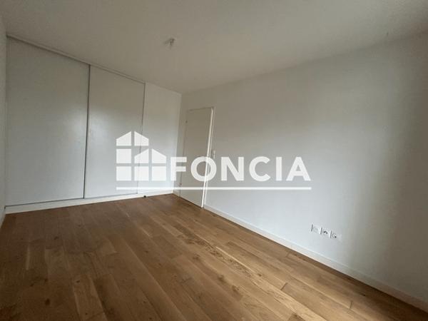 Location Appartement 2 pièces 42.7 m² - RESIDENCE LUMINESENS 3 - 62 RUE DE LONDRES PORTE A21 Lens 62300