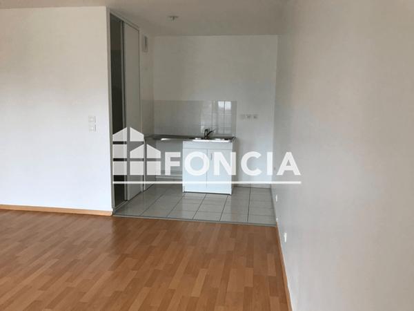 Location Appartement 2 pièces 45.58 m² - 43 RUE DE SEBASTOPOL Reims 51100