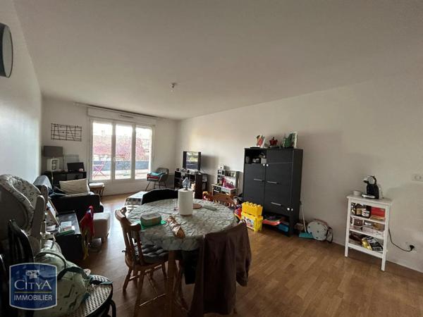 Appartement à louer 3 pièces 66.85m²