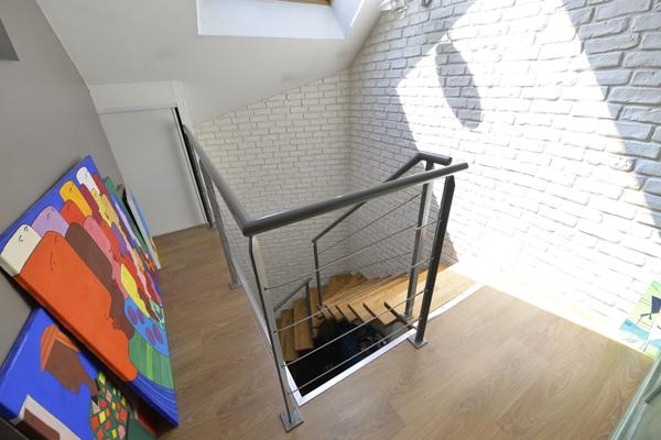 49100 ANGERS MAISON D'ARCHITECTE - 3CH - JARDIN - QUARTIER SAINT ANTOINE
