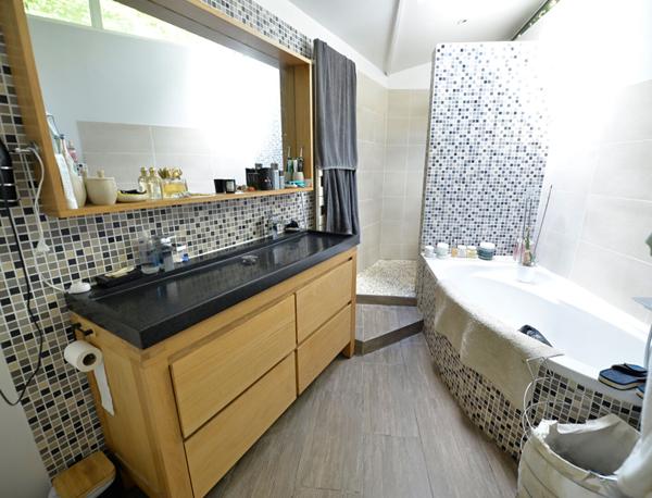 49100 ANGERS MAISON D'ARCHITECTE - 3CH - JARDIN - QUARTIER SAINT ANTOINE