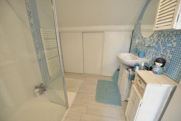 49100 ANGERS MAISON D'ARCHITECTE - 3CH - JARDIN - QUARTIER SAINT ANTOINE
