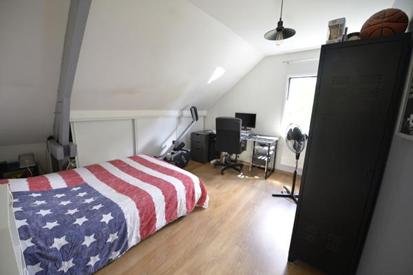 49100 ANGERS MAISON D'ARCHITECTE - 3CH - JARDIN - QUARTIER SAINT ANTOINE