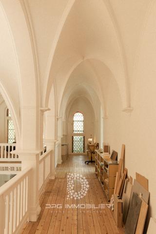 Ancienne chapelle du XIXème siècle réhabilitée par architecte - 230 m² à Montpellier