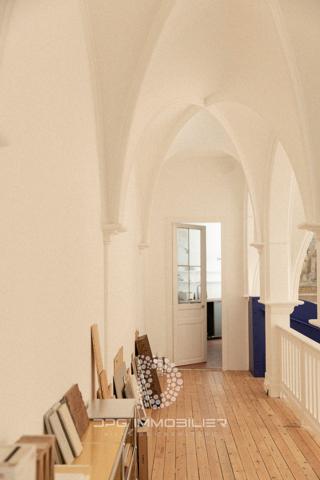 Ancienne chapelle du XIXème siècle réhabilitée par architecte - 230 m² à Montpellier