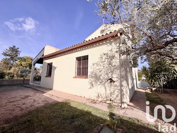 Location maison 5 pièces 122 m² Caissargues